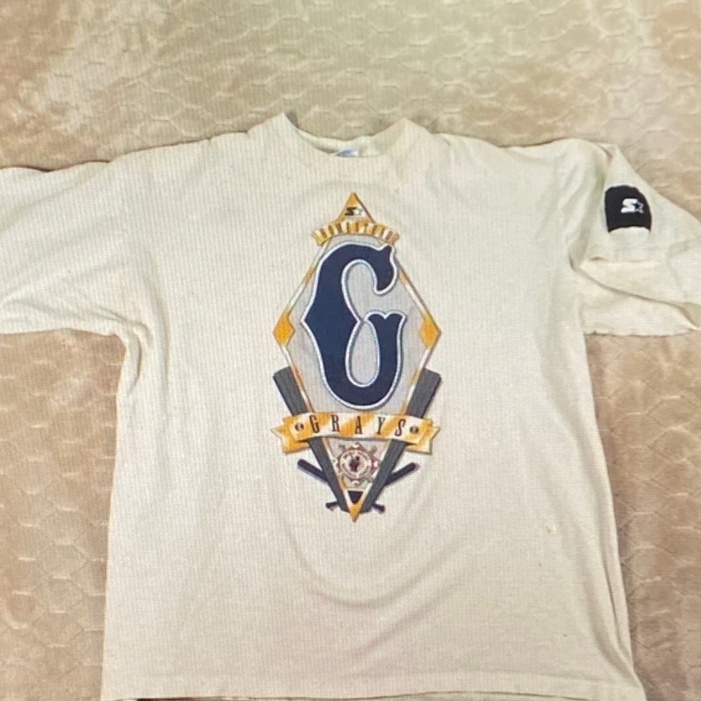 STARTER Off-White Graphic Tee